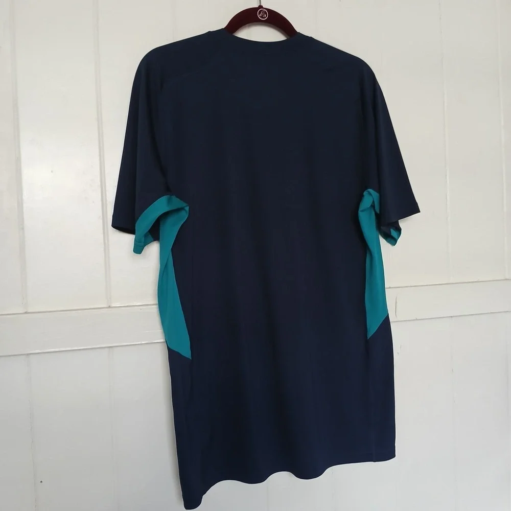 NIKE Shirt Dri-FIT Legacy Swoosh Logo Athletic Performance Men's‎ Medium Blue